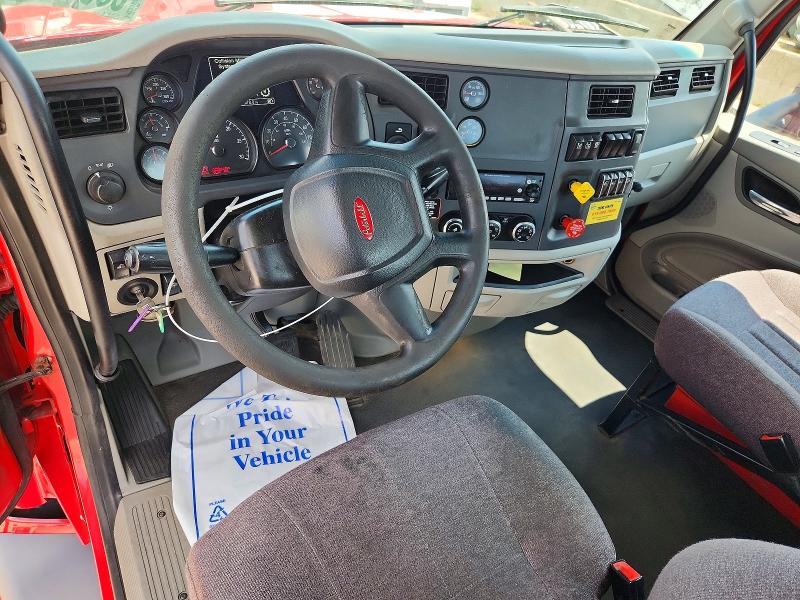 2021 Peterbilt 579 VIN 1XPBD49X6MD756093 COPART salvage auction — NORMAL WEAR, TN - CERTIFICATE OF TITLE, sold $13,900 on 2026-08-25 (photo 8)