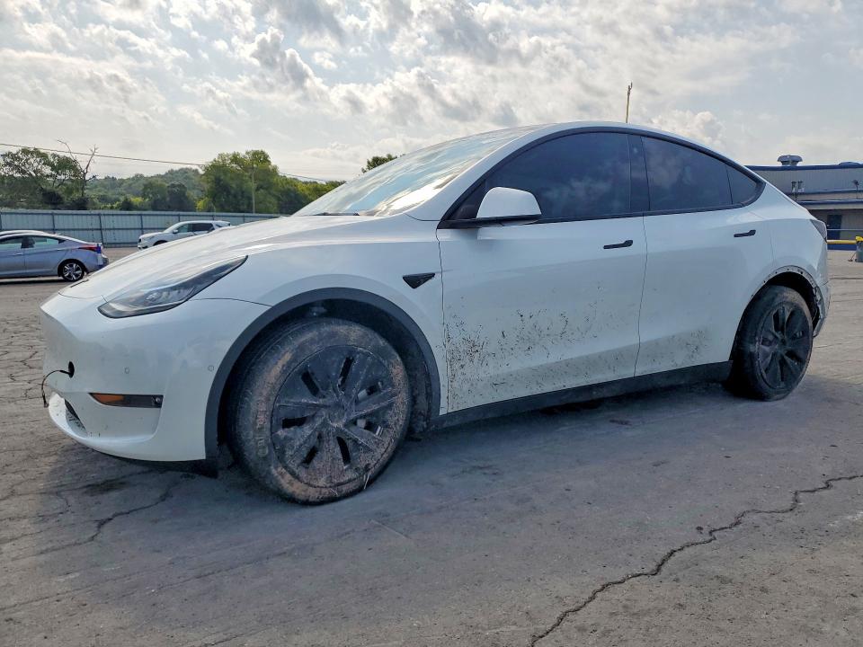 2022 Tesla Model y VIN 7SAYGAEE6NF518991 — COPART salvage auction photo