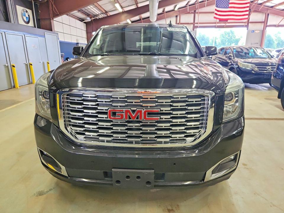 2020 Gmc Yukon xl VIN 1GKS2HKJ5LR134465 COPART salvage auction — MINOR DENT/SCRATCHES, WV - CERTIFICATE OF TITLE (P), sold $9,800 on 2026-08-27 (photo 5)