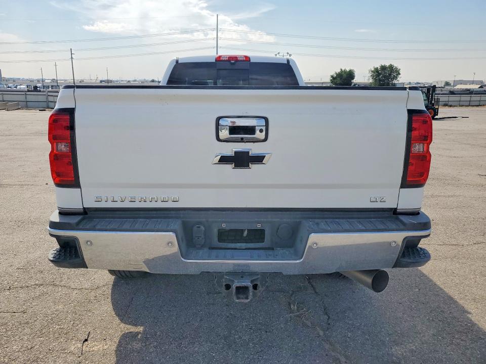 2015 Chevrolet Silverado 3500 VIN 1GC4K0E83FF130256 COPART salvage auction — FRONT END, UT - SALVAGE CERTIFICATE, sold $16,100 on 2026-08-31 (photo 6)