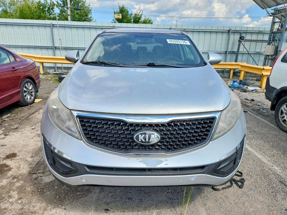 2014 Kia Sportage VIN KNDPB3AC2E7557090 COPART salvage auction — NORMAL WEAR, In - Certificate Of Title, sold $1,100 on 2026-09-18 (photo 5)