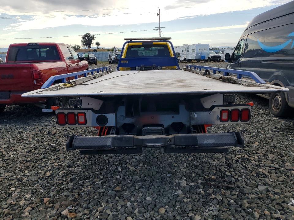 2019 Ram 5500 VIN 3C7WRMDL5KG648219 COPART salvage auction — MECHANICAL, Ca - Dis/Dlr/Exp Only Clean Title, sold $31,500 on 2026-08-24 (photo 6)