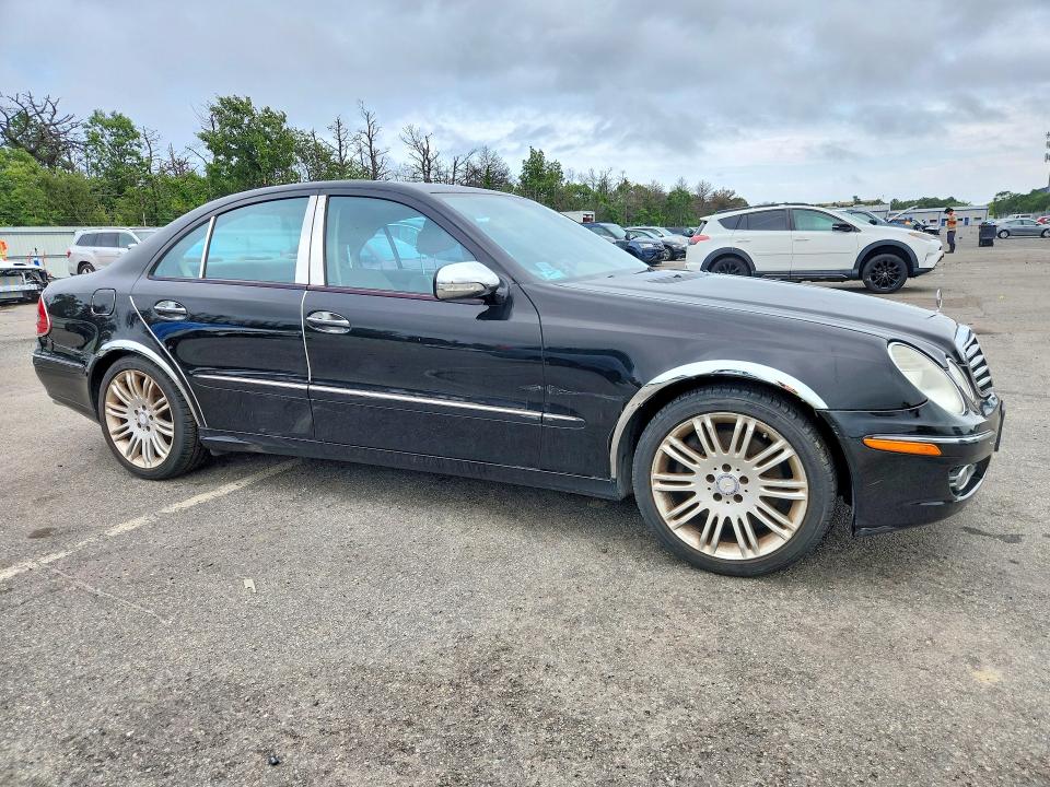 2008 Mercedes-benz E-class VIN WDBUF87XX8B259546 COPART salvage auction — REAR END, NY - CERTIFICATE OF TITLE, sold $500 on 2026-08-14 (photo 4)