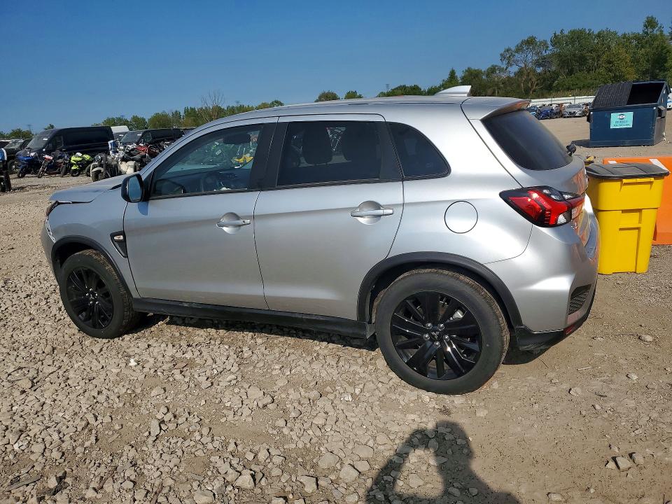 2026 Mitsubishi Outlander VIN JA4ARUAU1TU006593 COPART salvage auction — FRONT END, Nc - Certificate Of Title (P), sold $7,600 on 2026-09-09 (photo 2)