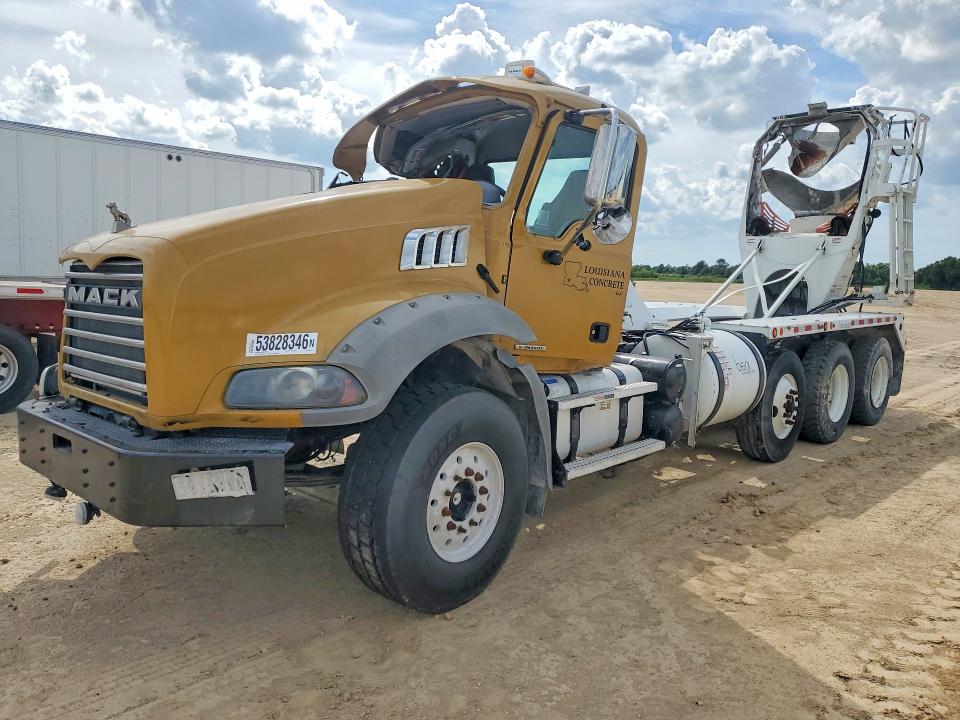 2024 Mack Unknown VIN 1M2GR2NC9RM004763 — COPART salvage auction photo