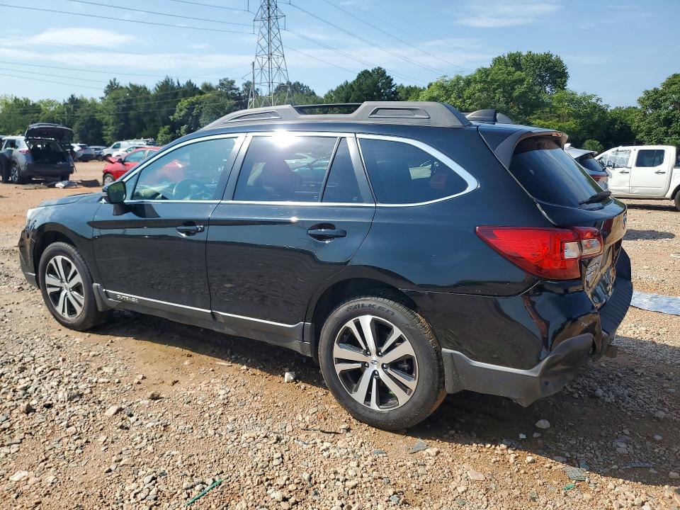 2018 Subaru Outback VIN 4S4BSANC3J3338273 COPART salvage auction — REAR END, Salvage Title, sold $6,000 on 2026-08-24 (photo 2)