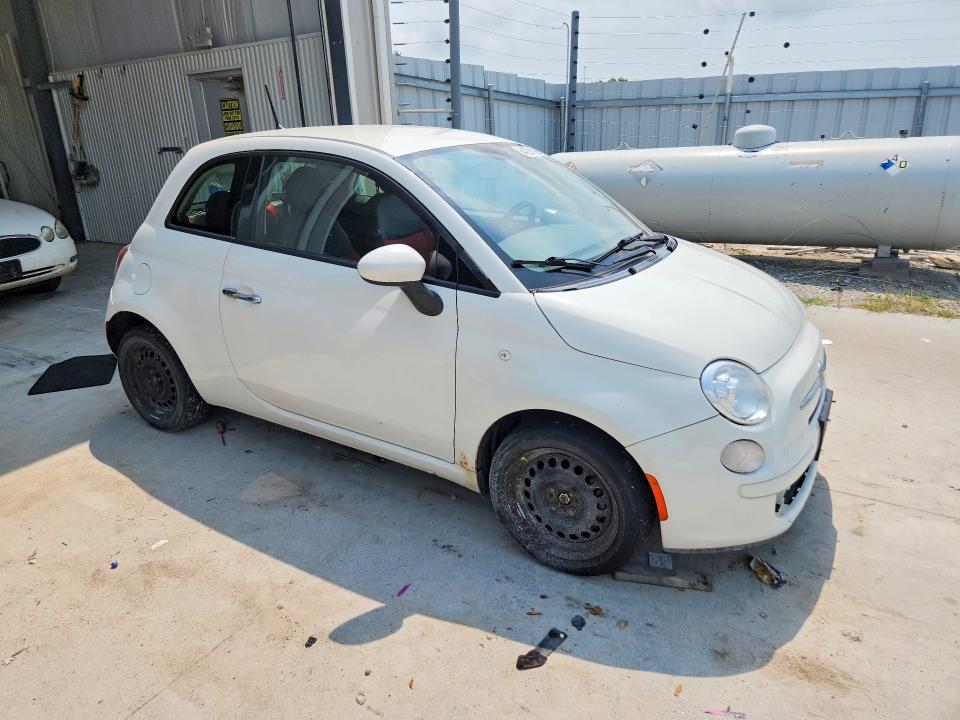 2013 Fiat 500 VIN 3C3CFFAR8DT748066 COPART salvage auction — MINOR DENT/SCRATCHES, Ne - Certificate Of Title, sold $625 on 2026-08-11 (photo 4)
