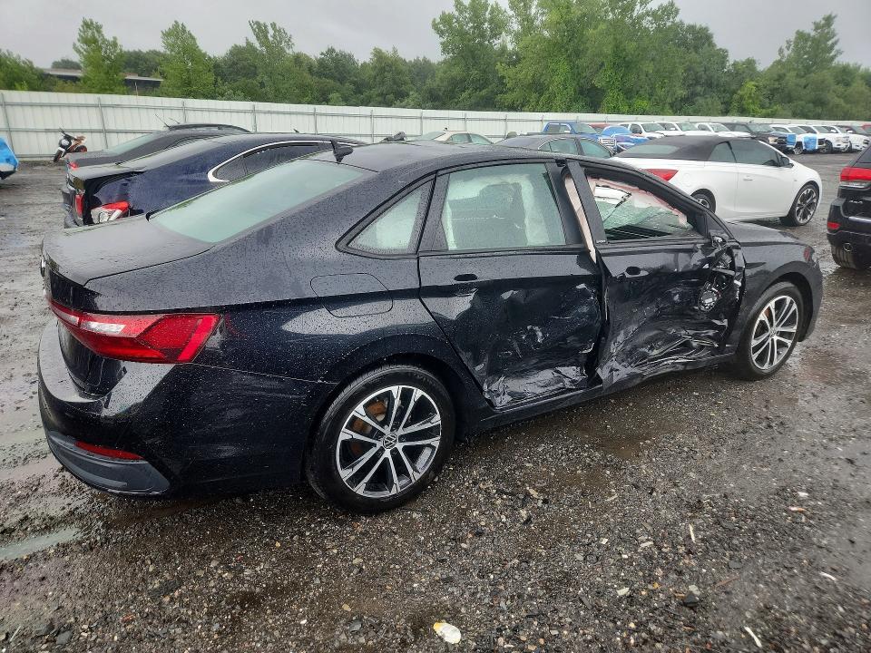 2025 Volkswagen Jetta VIN 3VWBX7BU1SM077566 COPART salvage auction — SIDE, Fl - Certificate Of Title, sold $525 on 2026-08-19 (photo 3)