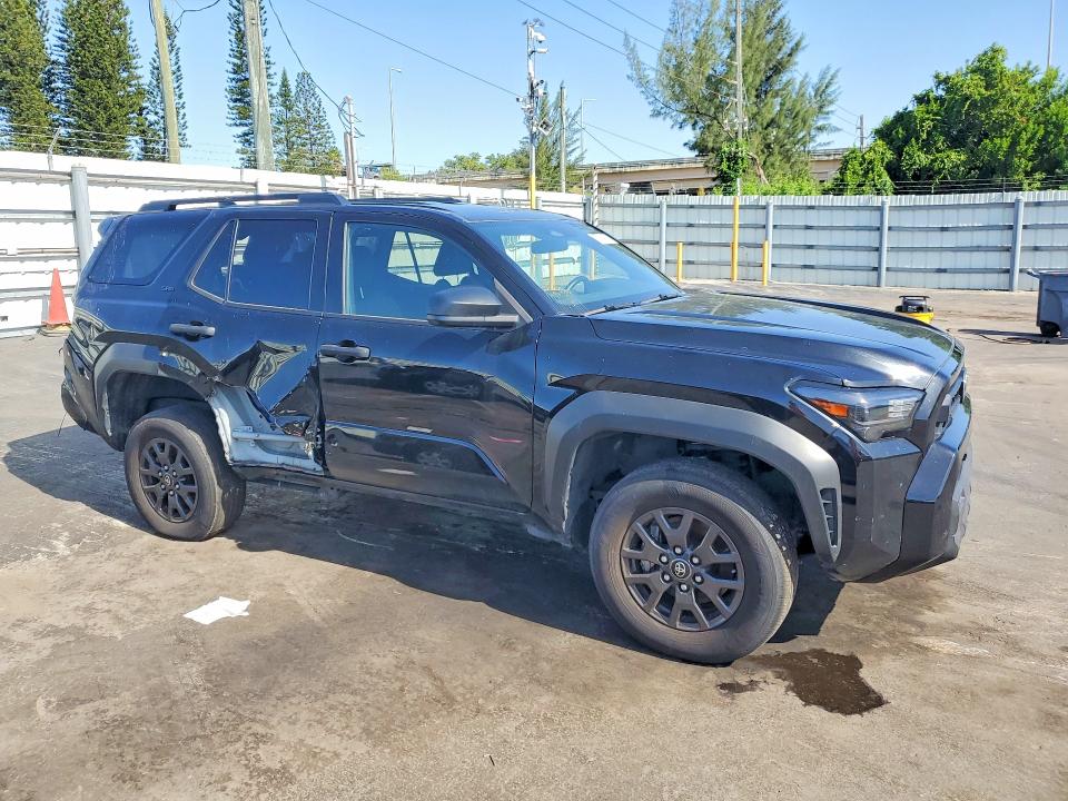 2025 Toyota 4runner VIN JTEVA5AR9S5001050 COPART salvage auction — REAR END, NM - CERTIFICATE OF TITLE (P), sold $39,000 on 2026-08-21 (photo 4)