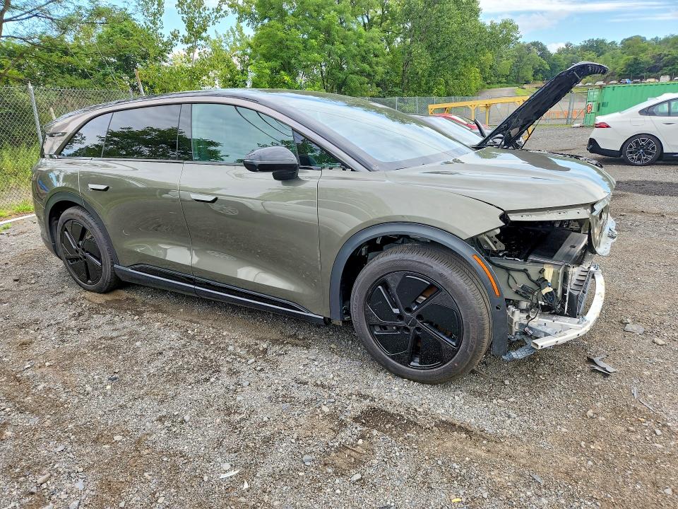 2026 Lucid Motors Gravity VIN 7UUG1GHK8TA006508 COPART salvage auction — FRONT END, Ny - Mv-907A Salvage Certificate, sold $37,250 on 2026-09-08 (photo 4)