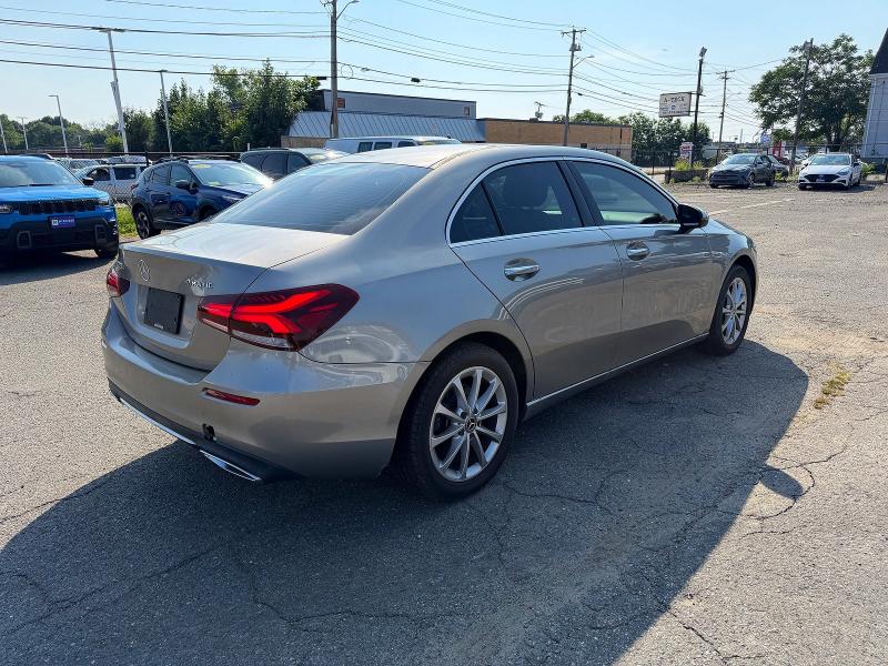 2019 Mercedes-benz VIN WDD3G4FB0KW024667 COPART salvage auction — NORMAL WEAR, Salvage Title, sold $2,100 on 2026-08-12 (photo 4)