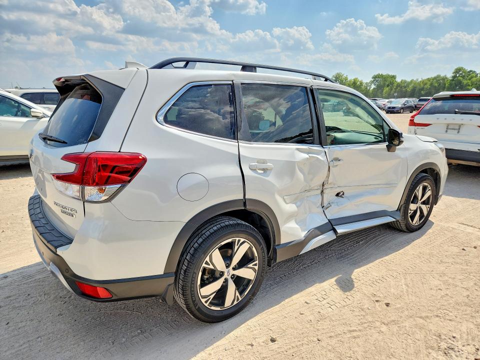 2021 Subaru Forester VIN JF2SKAXC7MH546697 COPART salvage auction — SIDE, Tx - Salvage Vehicle Title, sold $9,500 on 2026-09-18 (photo 3)