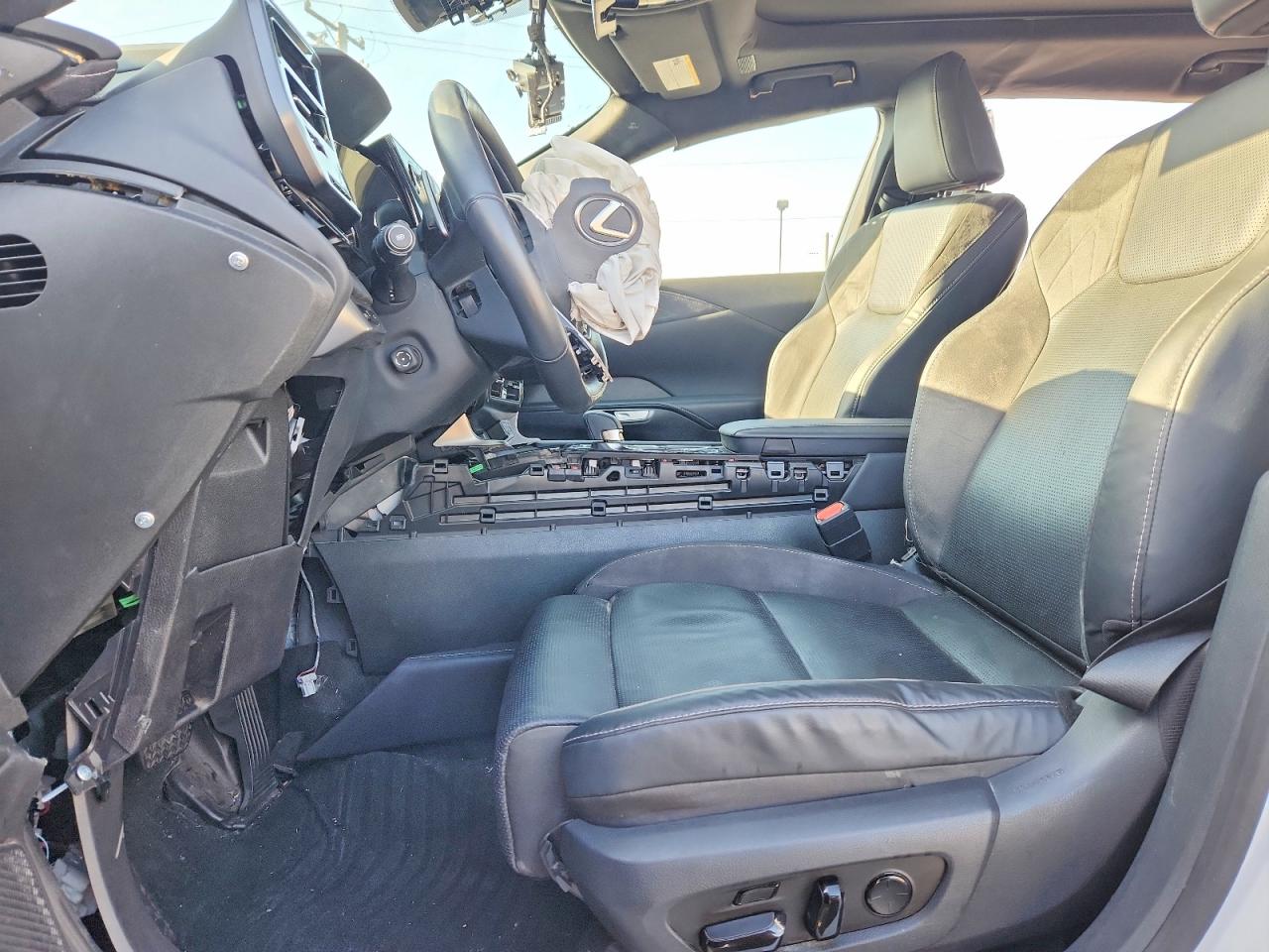2023 Lexus Rx VIN 2T2BBMCA6PC022269 COPART salvage auction — Front End, Sc - Salvage Title, sold $14,800 on 2026-09-11 (photo 7)
