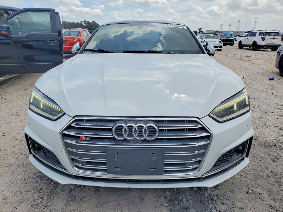 2018 Audi Rs5 VIN WAUC4CF52JA039705 COPART salvage auction — NORMAL WEAR, Tx - Certificate Of Title (P), sold $10,600 on 2026-08-25 (photo 5)
