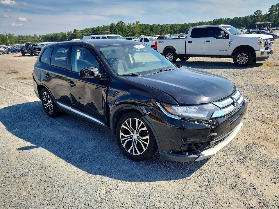 2018 Mitsubishi Outlander VIN JA4AZ3A3XJZ053199 COPART salvage auction — REAR END, PA - DEALER ONLY CLEAN TITLE, sold $1,350 on 2026-09-28 (photo 4)