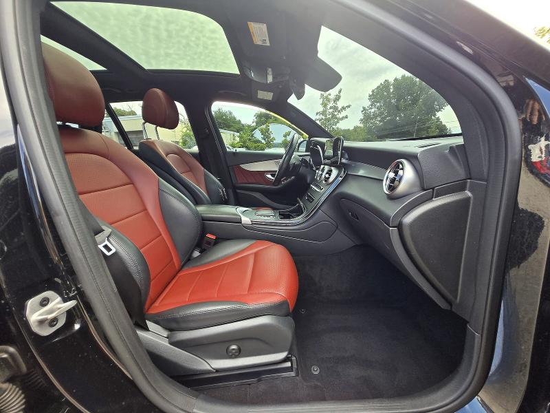 2022 Mercedes-benz Glc class VIN W1N0G8EB5NV353311 COPART salvage auction — NORMAL WEAR, WV - CERTIFICATE OF TITLE (P), sold $8,000 on 2026-08-21 (photo 5)