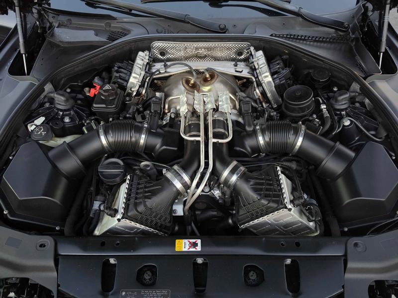 2014 BMW M6 gran coupe VIN WBS6C9C51ED467286 COPART salvage auction — FRONT END, CA - DIS/DLR/EXP ONLY CLEAN TITLE (P), sold $4,400 on 2026-09-15 (photo 7)