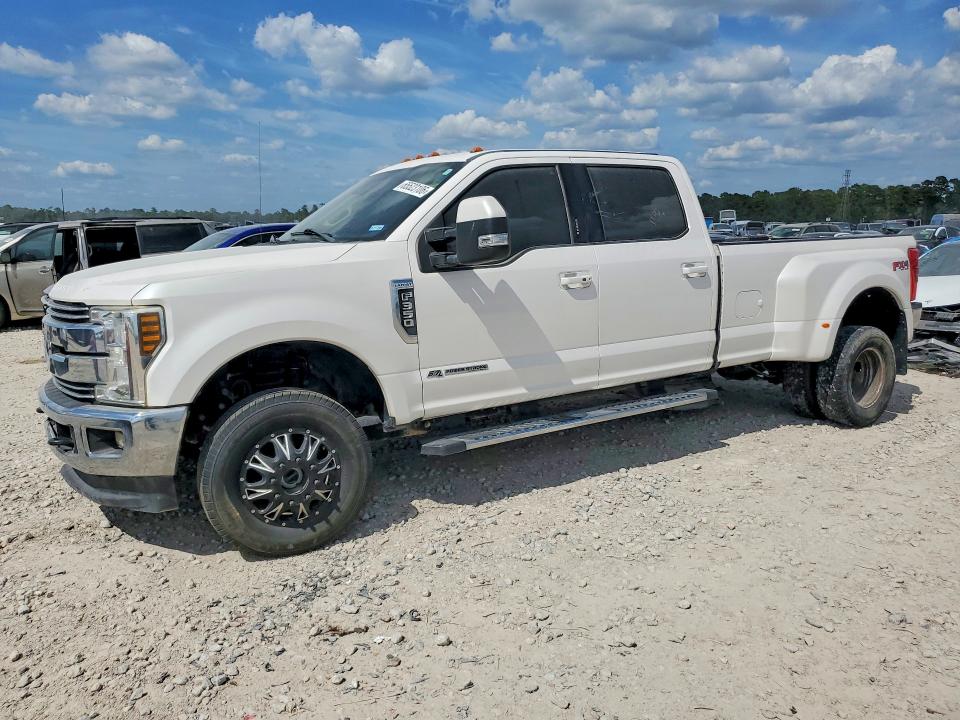 2018 Ford F350 VIN 1FT8W3DT3JEC98653 — COPART salvage auction photo