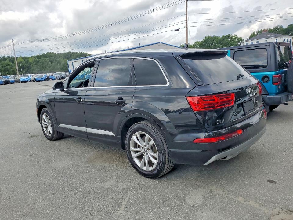 2019 Audi Q7 VIN WA1AHAF74KD045052 COPART salvage auction — MINOR DENT/SCRATCHES, Salvage Title, sold $7,600 on 2026-09-11 (photo 2)