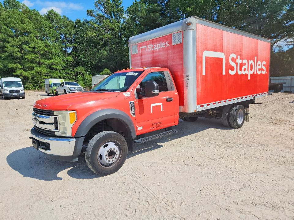 2017 Ford F550 VIN 1FDUF5GY6HED61168 — COPART salvage auction photo