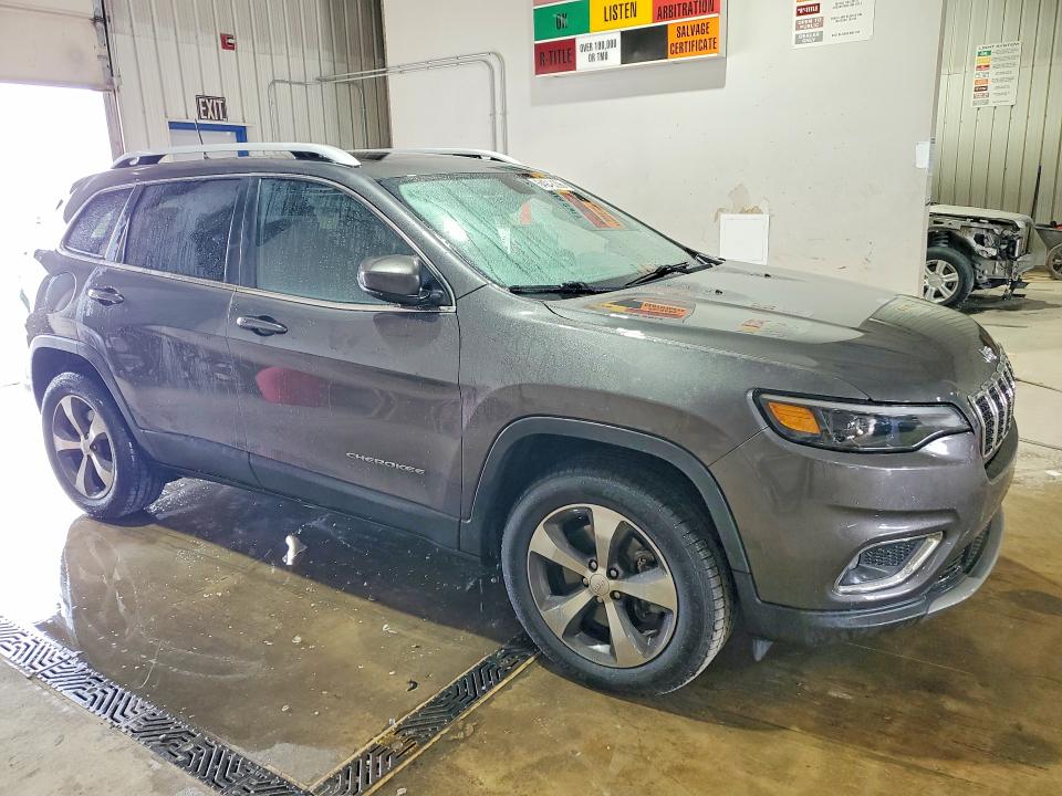 2019 Jeep Cherokee VIN 1C4PJMDX3KD424973 COPART salvage auction — SIDE, Pa - Certificate Of Salvage, sold $125 on 2026-09-11 (photo 4)