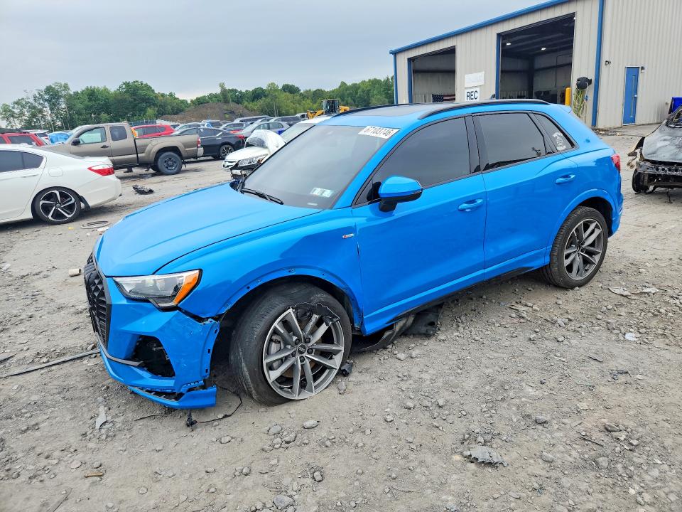 2022 Audi Q3 VIN WA1DECF36N1093530 — COPART salvage auction photo