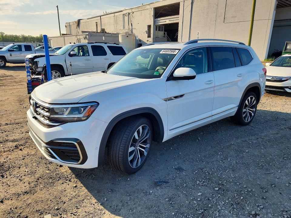 2021 Volkswagen Atlas VIN 1V2FR2CA2MC539528 — COPART salvage auction photo