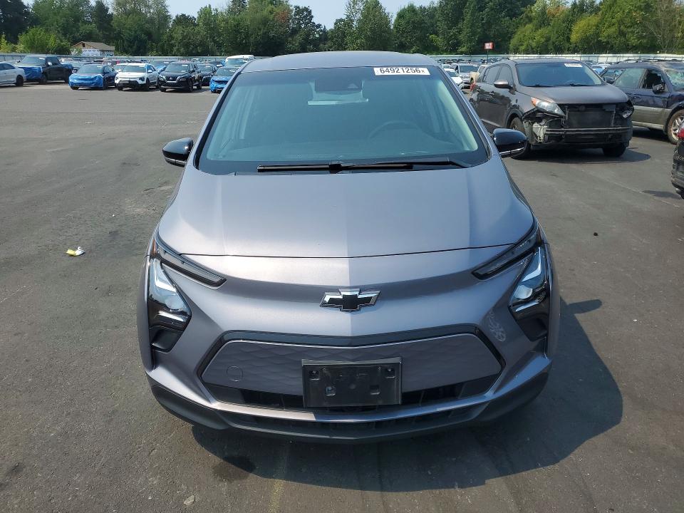 2023 Chevrolet Bolt VIN 1G1FW6S02P4188105 COPART salvage auction — REAR END, Or - Salvage Title Certificate, sold $8,300 on 2026-09-21 (photo 5)