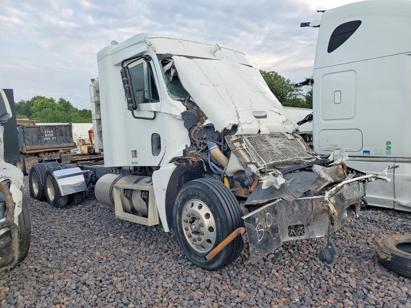 2003 Freightliner Cst120 VIN 1FUJBBBG83LK59805 COPART salvage auction — FRONT END, SC, sold $550 on 2026-09-03 (photo 1)