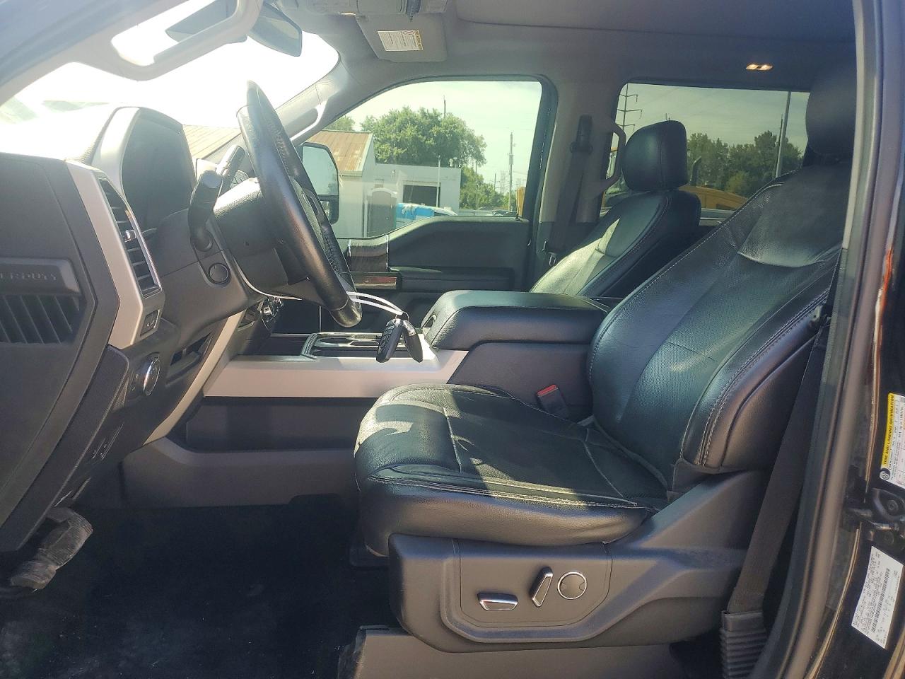 2019 Ford F-350 super duty VIN 1FT7W3BT4KEG62398 COPART salvage auction — Front End, NY - MV-907A SALVAGE CERTIFICATE (P), sold $20,500 on 2026-08-28 (photo 7)