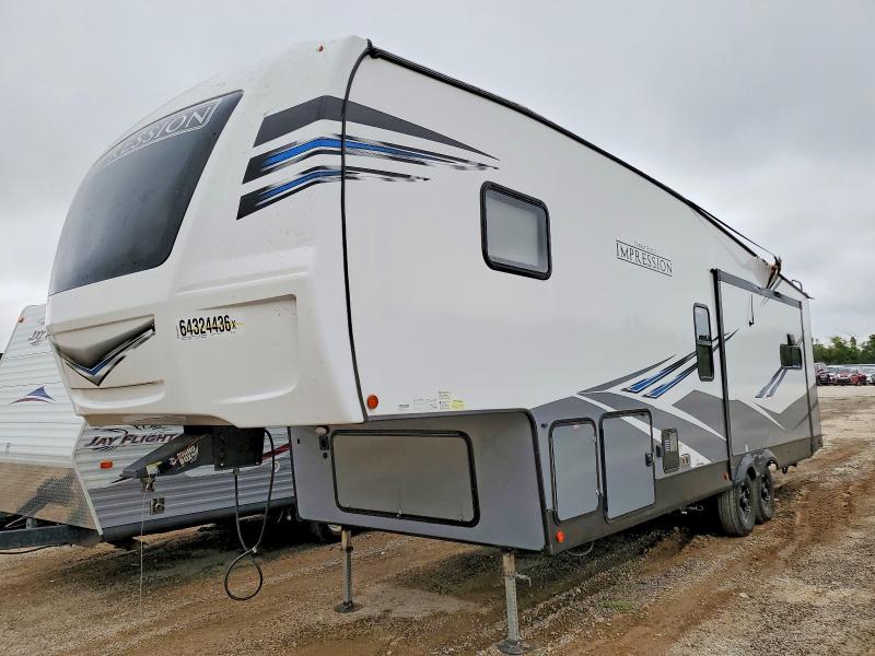 2022 Foresriver VIN 5ZT3MPSB5ND002530 COPART salvage auction — ROOF, WI - JUNKED VEHICLE BILL OF SALE, sold $3,900 on 2026-09-17 (photo 2)