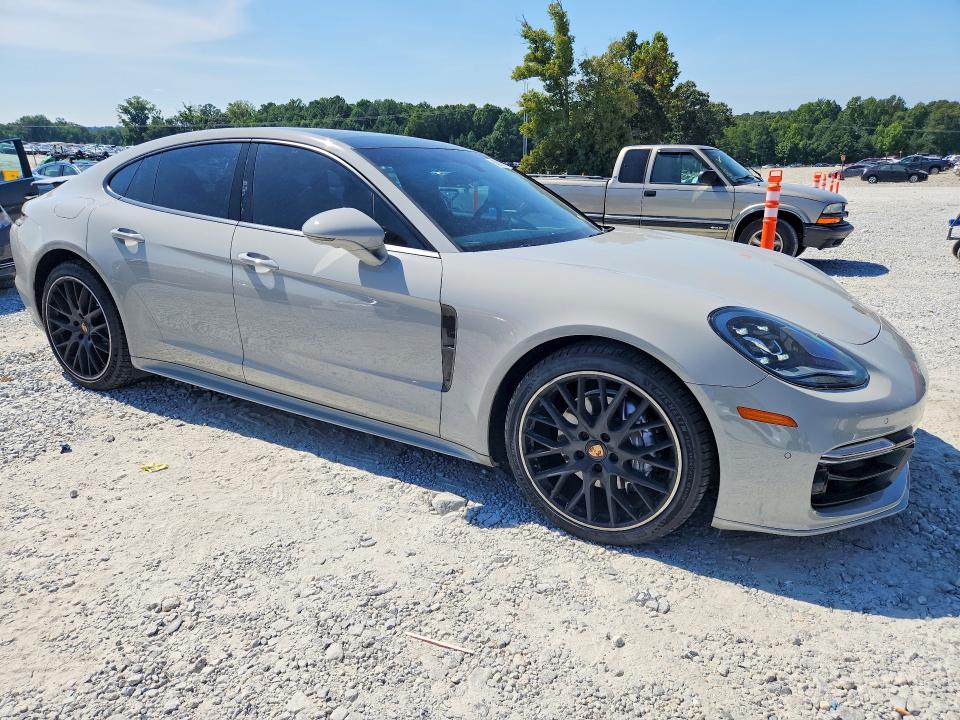 2022 Porsche Panamera VIN WP0AJ2A70NL100288 COPART salvage auction — MINOR DENT/SCRATCHES, GA - CERT OF TITLE-SALVAGE (P), sold $41,500 on 2026-09-28 (photo 4)