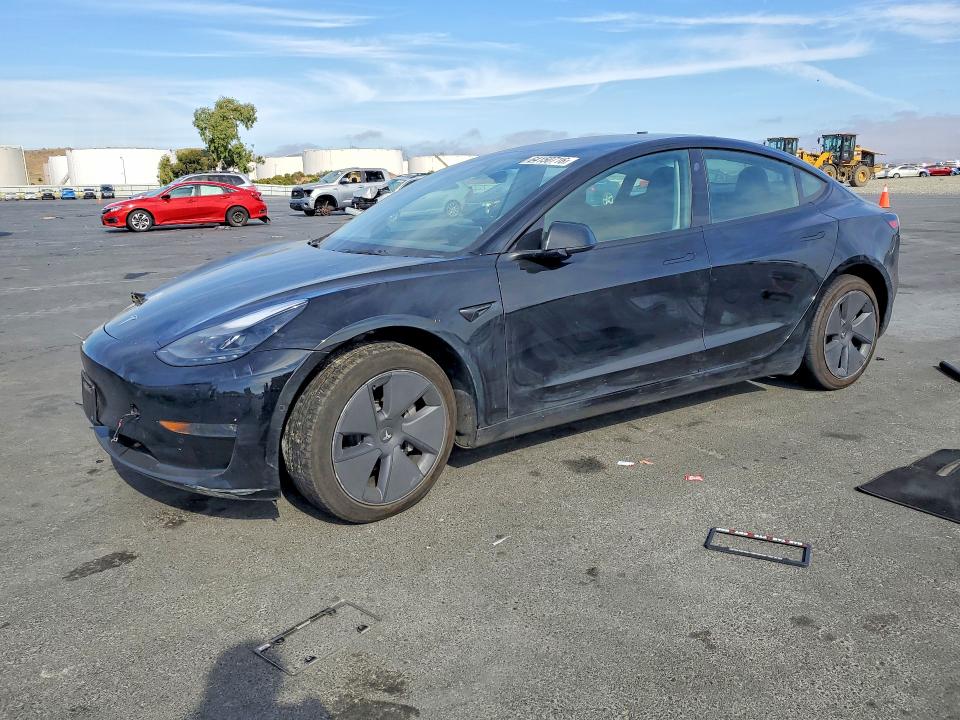 2022 Tesla Model 3 VIN 5YJ3E1EB4NF297488 — COPART salvage auction photo