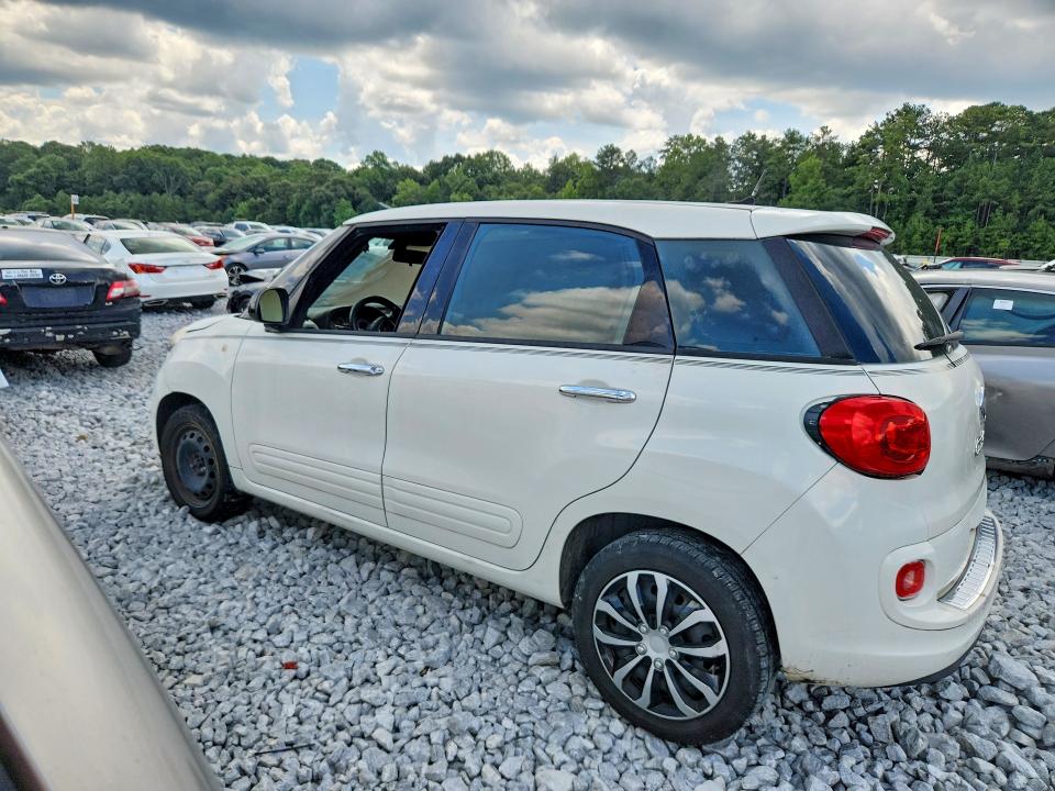2014 Fiat 500l VIN ZFBCFAAH1EZ017630 COPART salvage auction — BURN, Ga - Certificate Of Title, sold $250 on 2026-08-11 (photo 2)