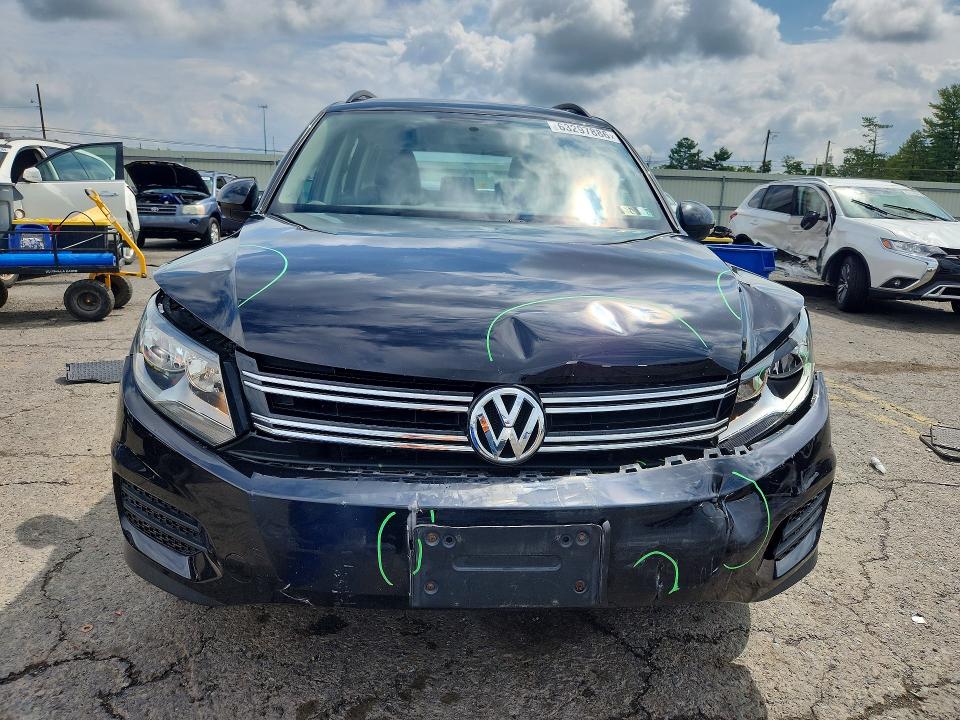 2017 Volkswagen Tiguan VIN WVGBV7AX8HK047013 COPART salvage auction — FRONT END, Pa - Certificate Of Salvage, sold $925 on 2026-08-07 (photo 5)