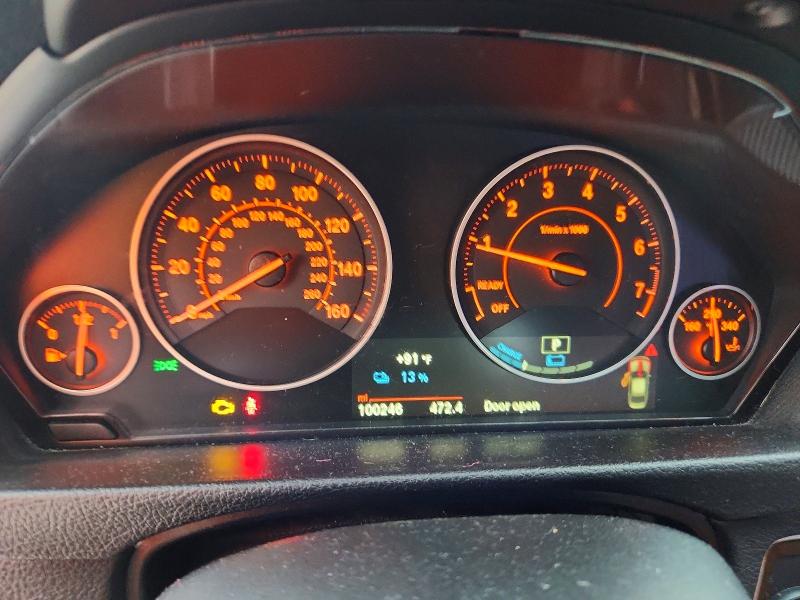 2018 BMW 3er VIN WBA8E1C59JA755934 COPART salvage auction — MINOR DENT/SCRATCHES, Sc - Cert Of Title-Salvage Rebuilt, sold $6,500 on 2026-08-20 (photo 9)