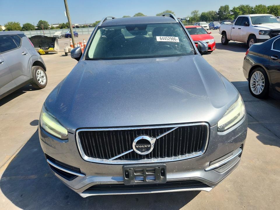 2017 Volvo Xc90 VIN YV4102KK2H1138480 COPART salvage auction — NORMAL WEAR, Salvage Title, sold $1,300 on 2026-08-17 (photo 5)