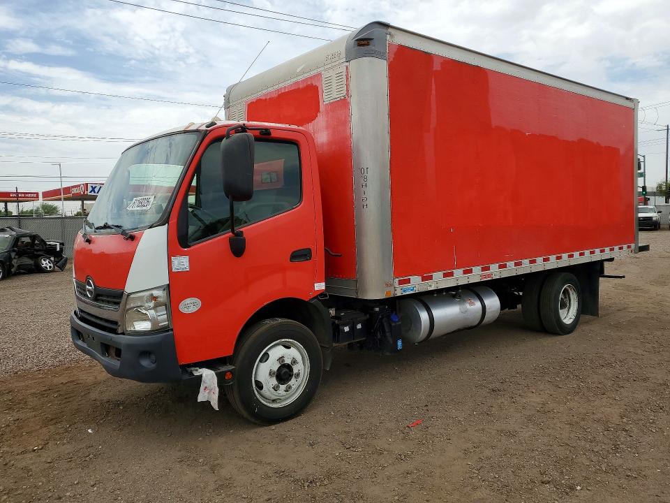 2018 Hino 195 VIN JHHSDM2H4JK006278 COPART salvage auction — NORMAL WEAR, AZ - CERTIFICATE OF TITLE (P), sold $4,250 on 2026-09-21 (photo 1)