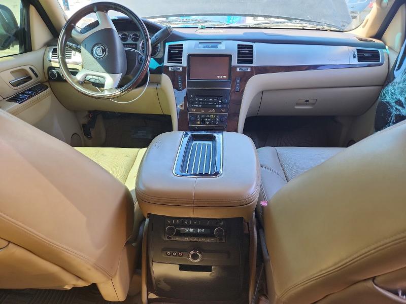 2014 Cadillac Escalade VIN 1GYS4BEF2ER144152 COPART salvage auction — MECHANICAL, Mo - Certificate Of Title, sold $700 on 2026-08-21 (photo 8)