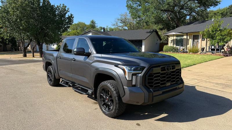 2026 Toyota Tundra VIN 5TFKB5AB4TX052680 — COPART salvage auction photo