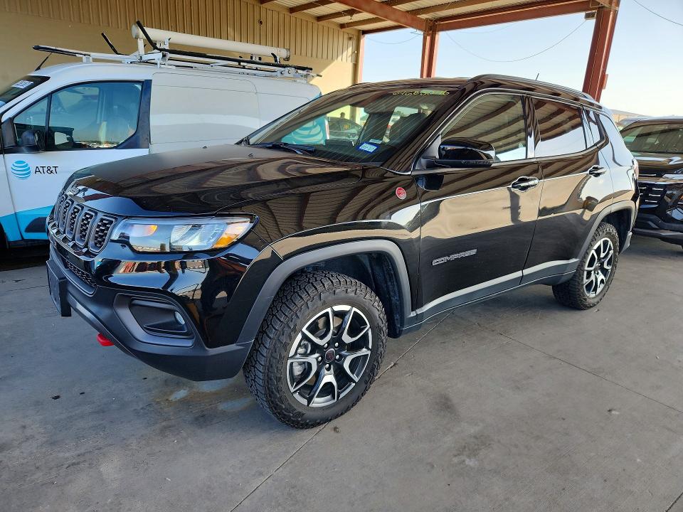 2025 Jeep Compass VIN 3C4NJDDN3ST612957 — COPART salvage auction photo