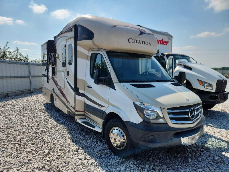 2015 Thor motor coach Unknown VIN WDAPF4CC1F9605713 COPART salvage auction — BURN, NE - CERT OF TITLE-SALVAGE, sold $8,100 on 2026-09-15 (photo 1)