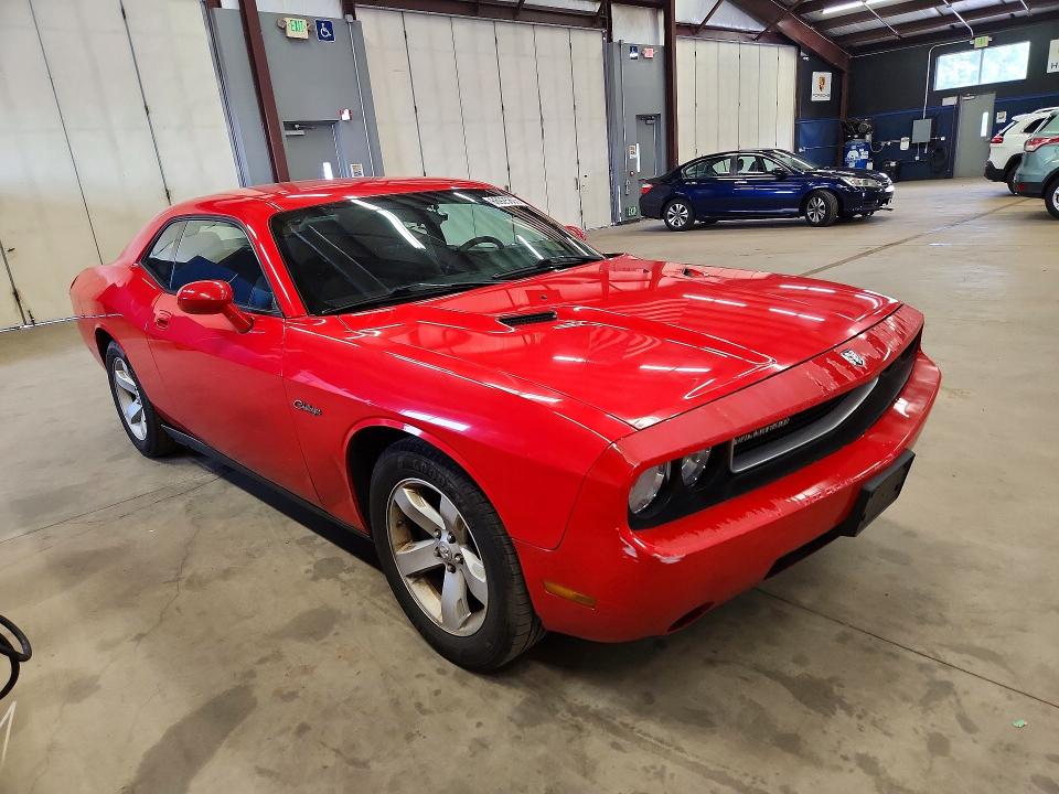 2010 Dodge Challenger VIN 2B3CJ4DV4AH322923 COPART salvage auction — MINOR DENT/SCRATCHES, CT - CERTIFICATE OF TITLE (P), sold $0 on 2026-09-16 (photo 4)