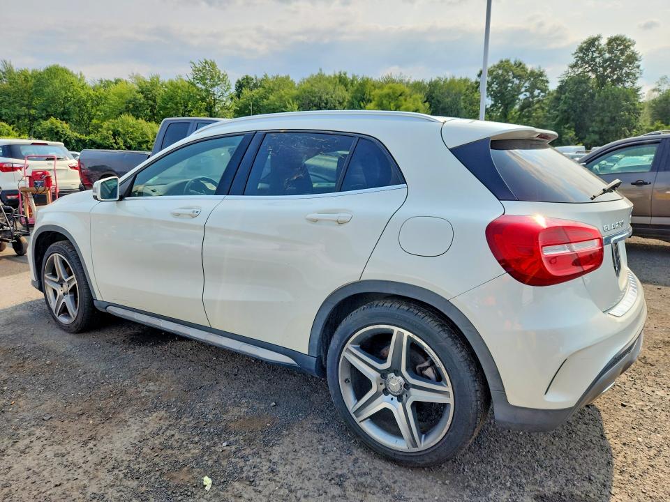2015 Mercedes-benz Gla-klasse VIN WDCTG4GBXFJ039814 COPART salvage auction — MINOR DENT/SCRATCHES, Ma - Certificate Of Title, sold $2,350 on 2026-08-13 (photo 2)