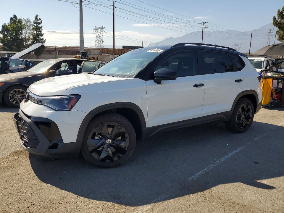 2025 Volkswagen Taos VIN 3VV3C7B20SM037093 — COPART salvage auction photo