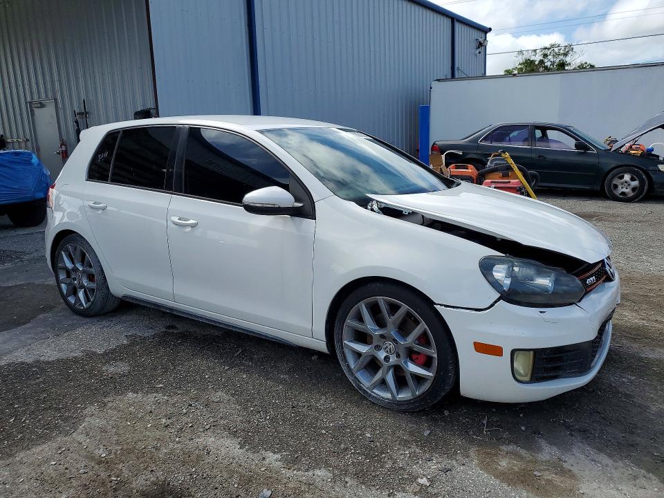 2013 Volkswagen Gti VIN WVWHV7AJ8DW127943 COPART salvage auction — FRONT END, Fl - Cert Of Ttl-Rebuilt&Slvg Rbld, sold $2,100 on 2026-08-18 (photo 4)