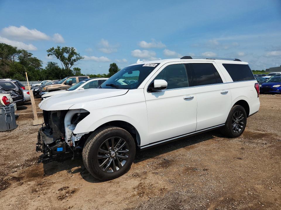 2021 Ford Expedition VIN 1FMJK2AT2MEA37817 — COPART salvage auction photo