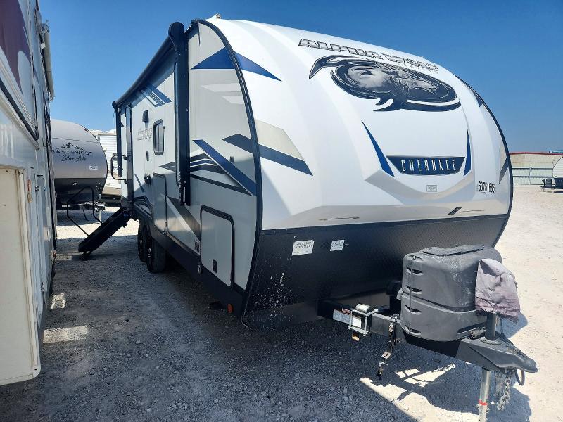 2021 Forest river Alpha wolf VIN 5ZT2CKLB0M2005927 COPART salvage auction — ROOF, TX - CERTIFICATE OF TITLE, sold $2,250 on 2026-09-15 (photo 1)