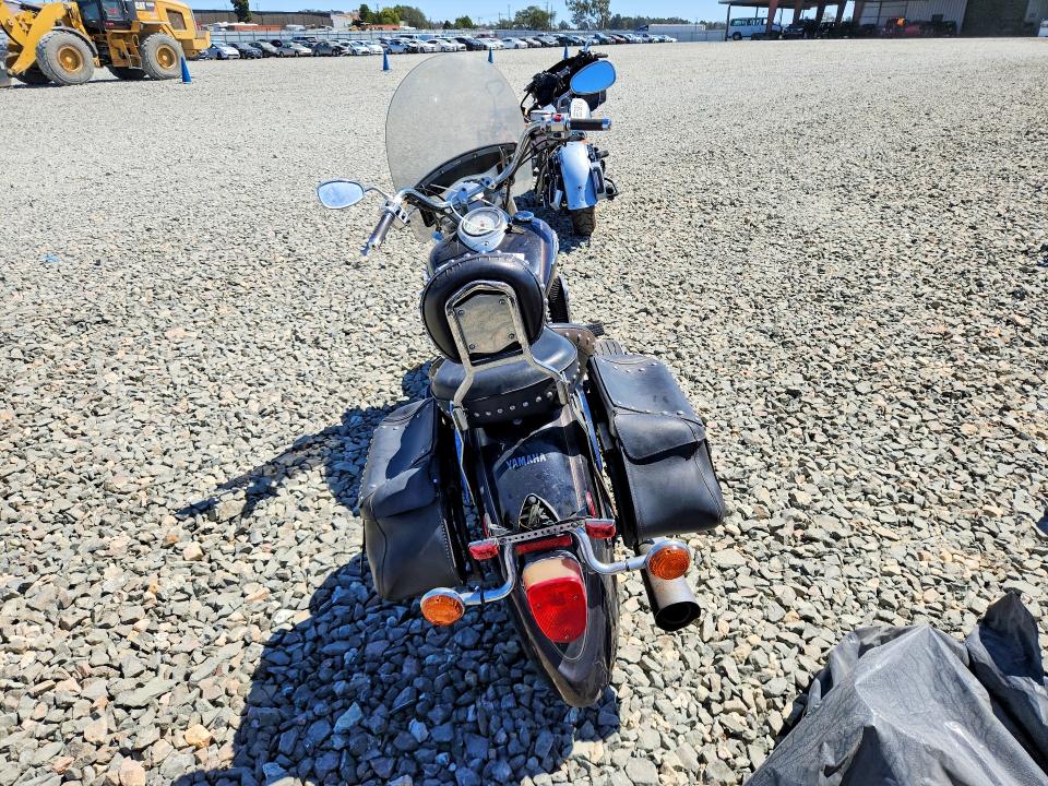2004 Yamaha Xvs1100 VIN JYAVP11Y84A005910 COPART salvage auction — MINOR DENT/SCRATCHES, CA - DIS/DLR/EXP APP FOR DUP CLEAN, sold $90 on 2026-09-24 (photo 4)