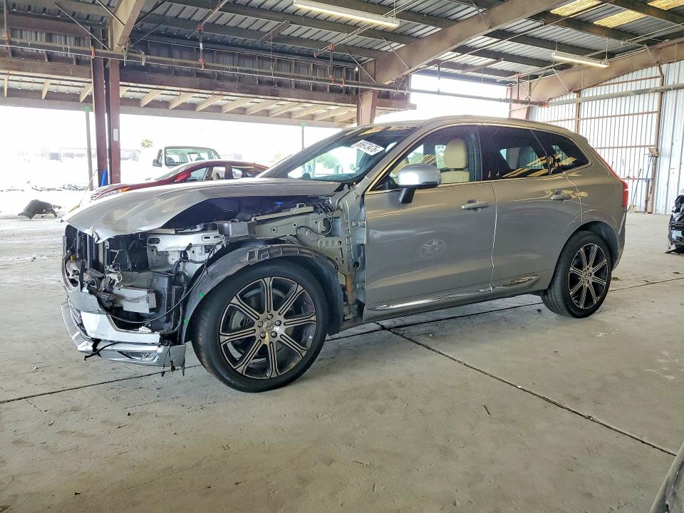 2018 Volvo Xc60 VIN YV4A22RLXJ1094114 — COPART salvage auction photo